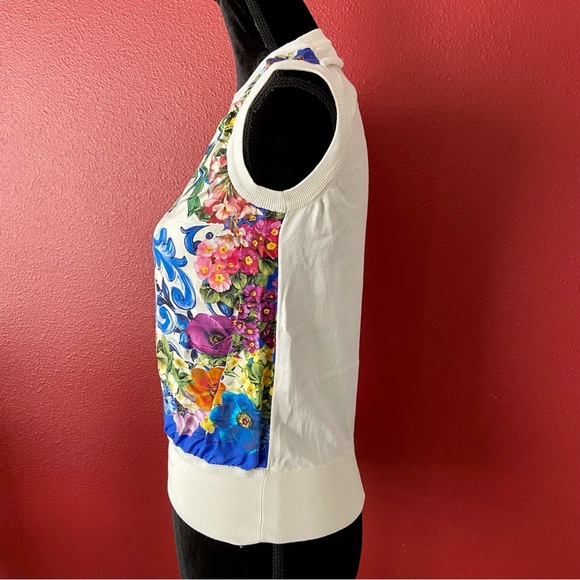 Dolce & Gabbana Sleeveless Majolica Print Multicolor Silk Top - Picture 3 of 11